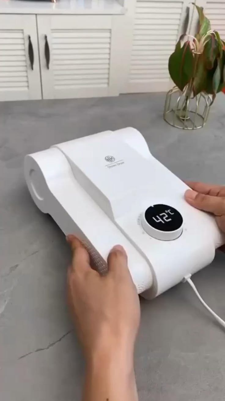 SECADOR DE ZAPATOS MULTIFUNCIONAL