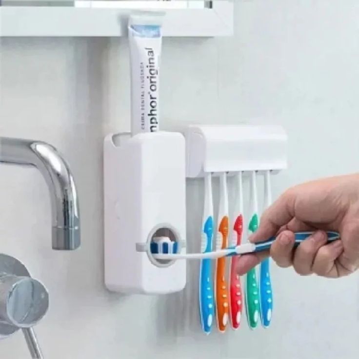 TOOTHPASTE DISPENSER – DISPENSADOR DE CEPILLO Y PASTA DE DIENTES